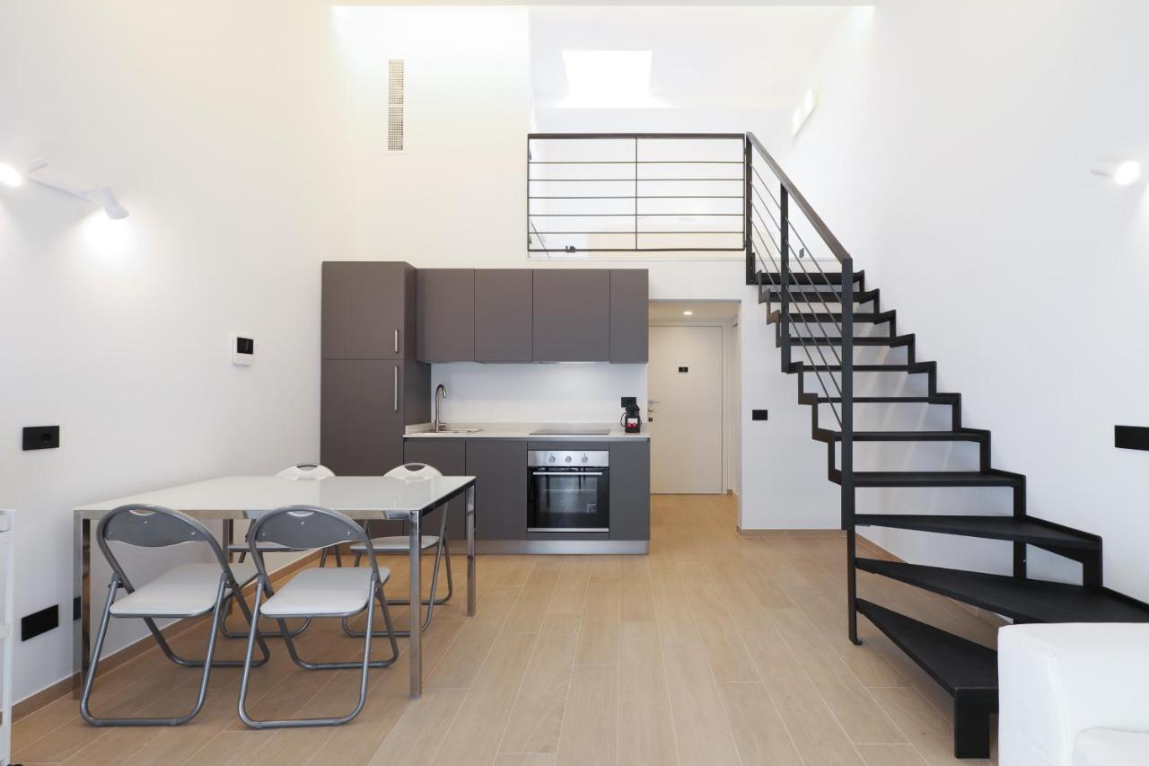 Mila Apartments Cavalcabo Milaan Buitenkant foto