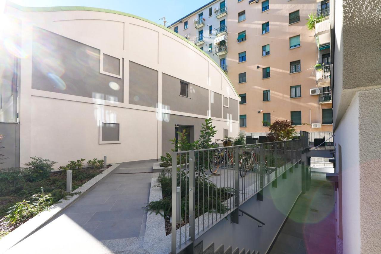 Mila Apartments Cavalcabo Milaan Buitenkant foto